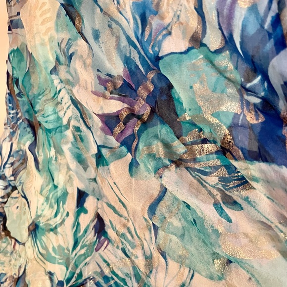 Beautiful Blue & Gold Formal Dress! - Picture 6 of 7